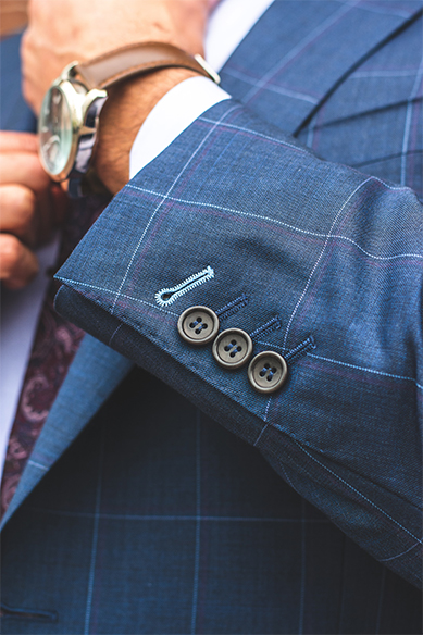 man-wearing-blue-designer-suit-2254122_1